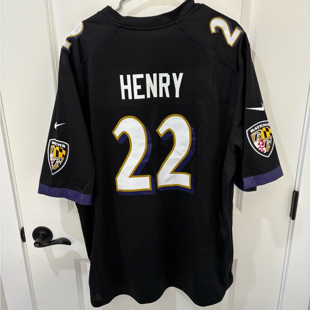 Black Nike Derrick Henry Jersey.